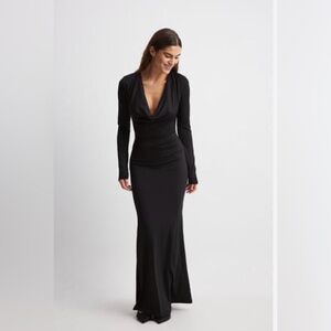 NA-KD Draped Maxi Dress Black Size Large.